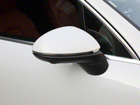 2023�� Cayenne E-Hybrid 2.0T