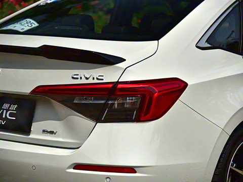 2023�� 2.0L e:HEV ���ٰ�