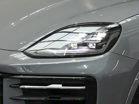 2025�� Cayenne 3.0T ���۰�