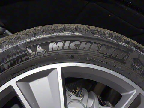 2022�� 40 TFSI ������