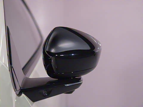 2025�� 702 �������� Ultra