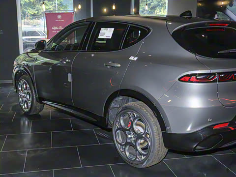 2024�� 2.0T 268HP AWD Veloce������