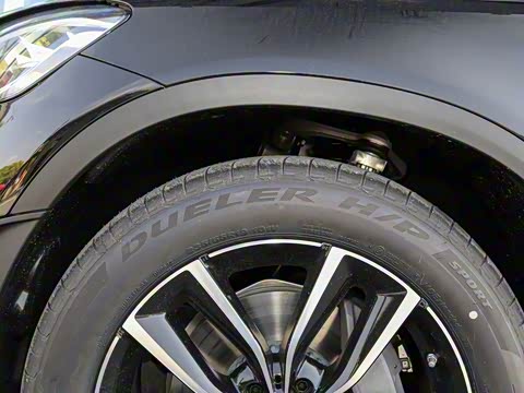 2020�� �Ŀ� GLC 260 L 4MATIC ������