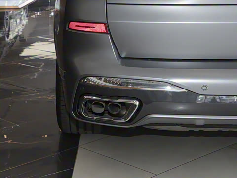 2024�� xDrive40i ������M�˶���װ