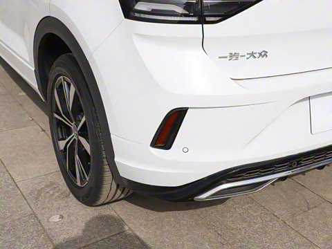 2025�� �Ŀ� 300TSI DSG���������