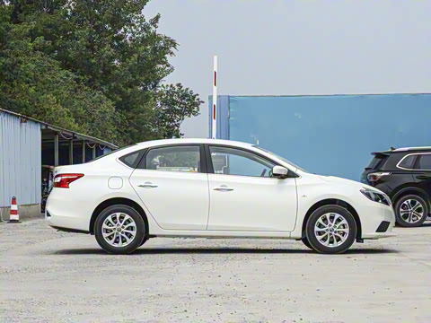 2024�� �Ŀ��� ���� 1.6XE CVT���ʰ�