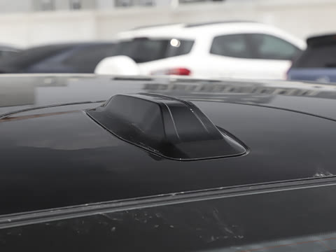 2025�� 530Li xDrive M�˶���װ