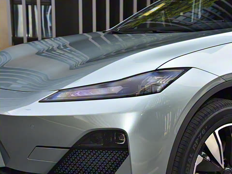 2025�� �Ŀ� ���羫Ӣ��