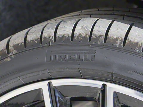 2025�� M240i xDrive