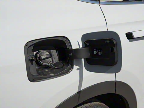 2025�� 2.0T ��������� 5��