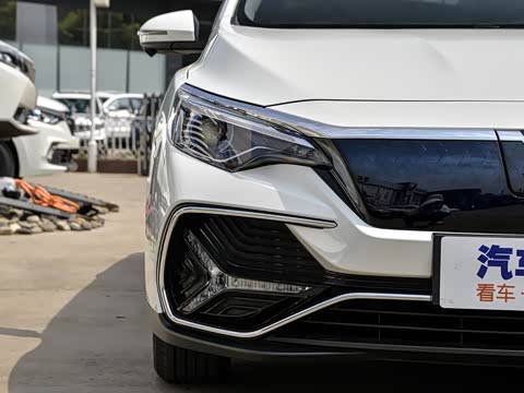 2019�� ������������