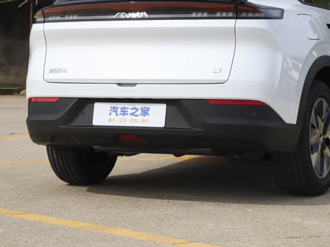 2025�� 205��������������