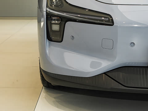 2025�� 502 ������ Max