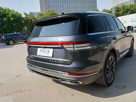 2022�� 3.0T V6 ����������