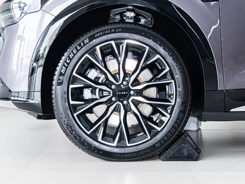 2025�� 100kWh �����������Ǽݰ�