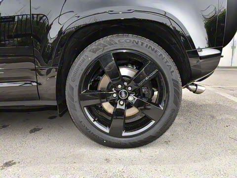 2025�� 90 5.0T V8