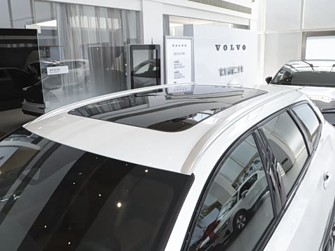 2025�� Cross Country B5 AWD �����