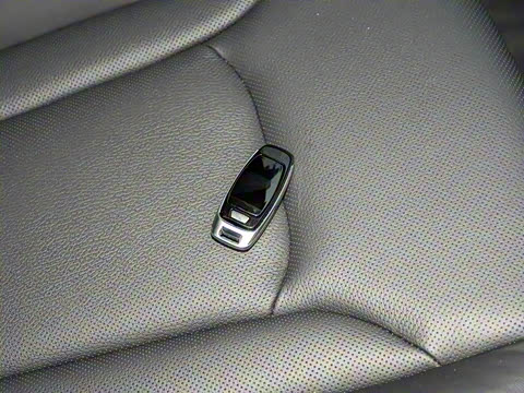 2022�� 55 TFSI ����������