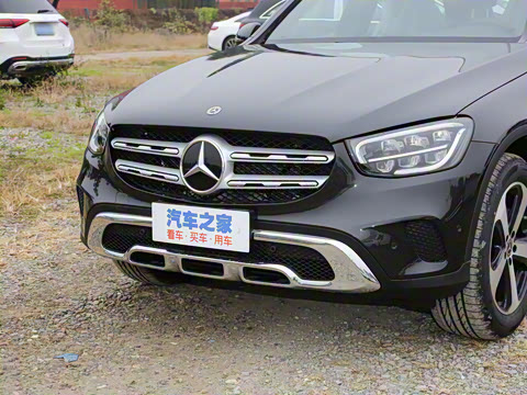 2022�� �Ŀ� GLC 260 L 4MATIC ������