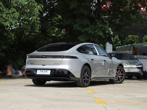 2025�� ���� 650ProѲ����