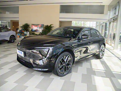 2025�� �Ŀ� Max ���̰�