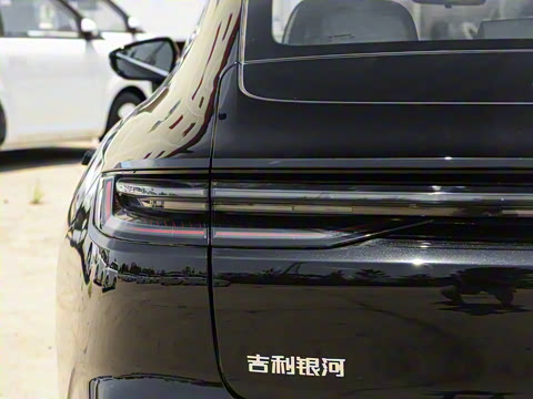 2025�� 60km EM-i ������