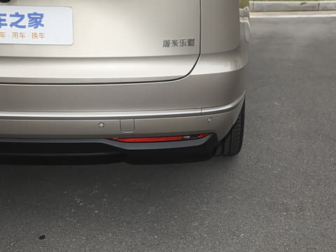 2025�� Ultra ������