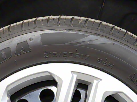 2022�� 1.5L �ֶ���Ӣ�� 7��