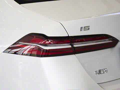 2025 eDrive 35L M˶װ