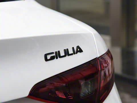 2020�� 2.0T 280HP ������