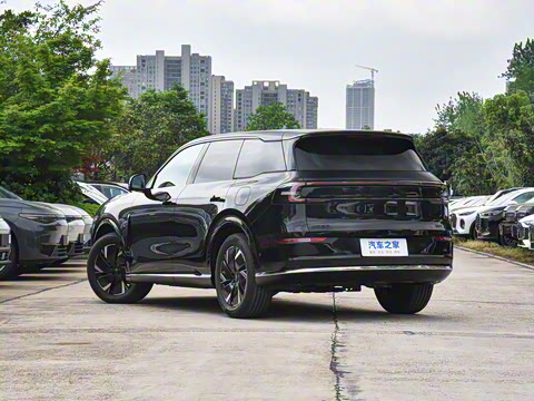 2025�� 215�����