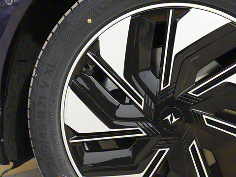 2025�� 210Max���Ȱ� 6��