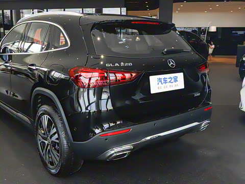 2025�� �Ŀ� GLA 220