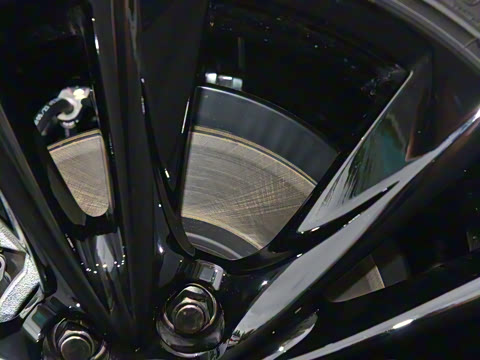 2022�� 300h F SPORT