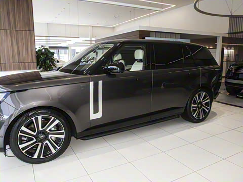 2025�� 3.0 L6 400PS �����ӳ���