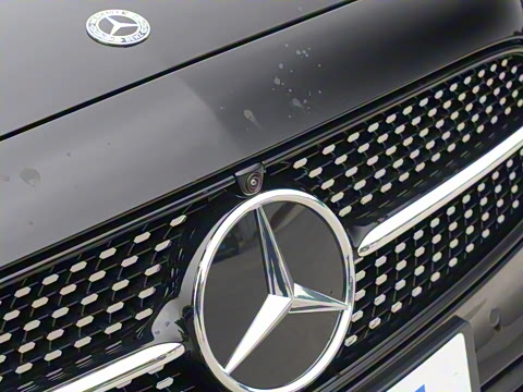 2022�� �Ŀ��� E 350 e L ���ʽ��϶����˶��γ�