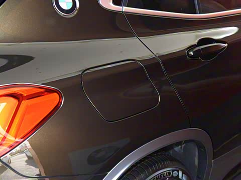 2020�� sDrive20i MԽҰ��װ