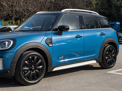 2022�� �Ŀ� 1.5T COOPER ALL4 ���ͼ�
