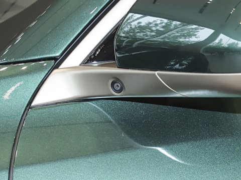 2025�� Ultra ���ܻ��°�