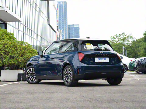 2025�� 456km COOPER E ������