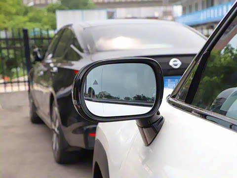 2024�� E ������