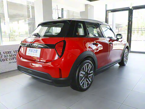 2025�� 1.5T COOPER ������