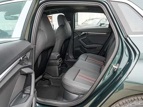 【图】奥迪a3 2024款 sportback 35 tfsi 时尚运动型报价_图片_奥迪