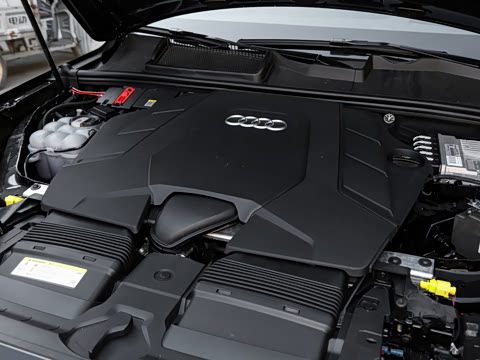 2021�� 55 TFSI quattro S line�����