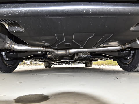 2022�� E 350 e L ���ʽ��϶����˶��γ�