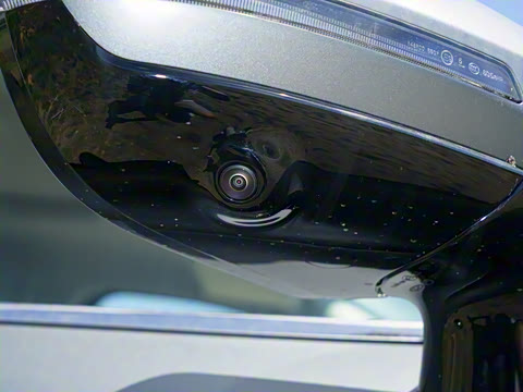 2025�� 2.0T ��������� 7��