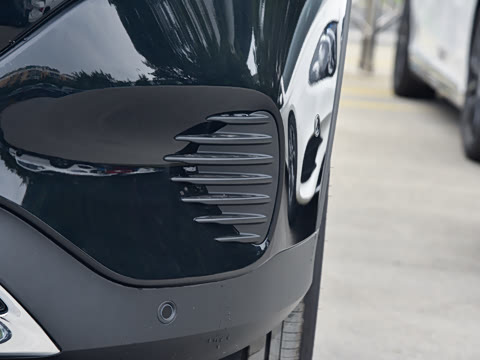 2023�� �Ŀ� EQB 260