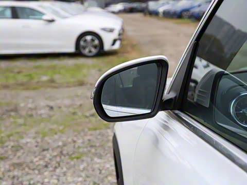 2022�� �Ŀ� GLB 200 ʱ����