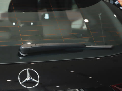 2025�� �Ŀ� GLA 220