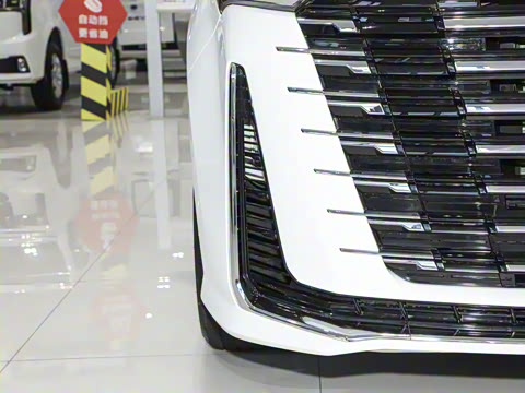 2025�� �Ŀ� MAX 2.0T �Զ������� ���� 7��